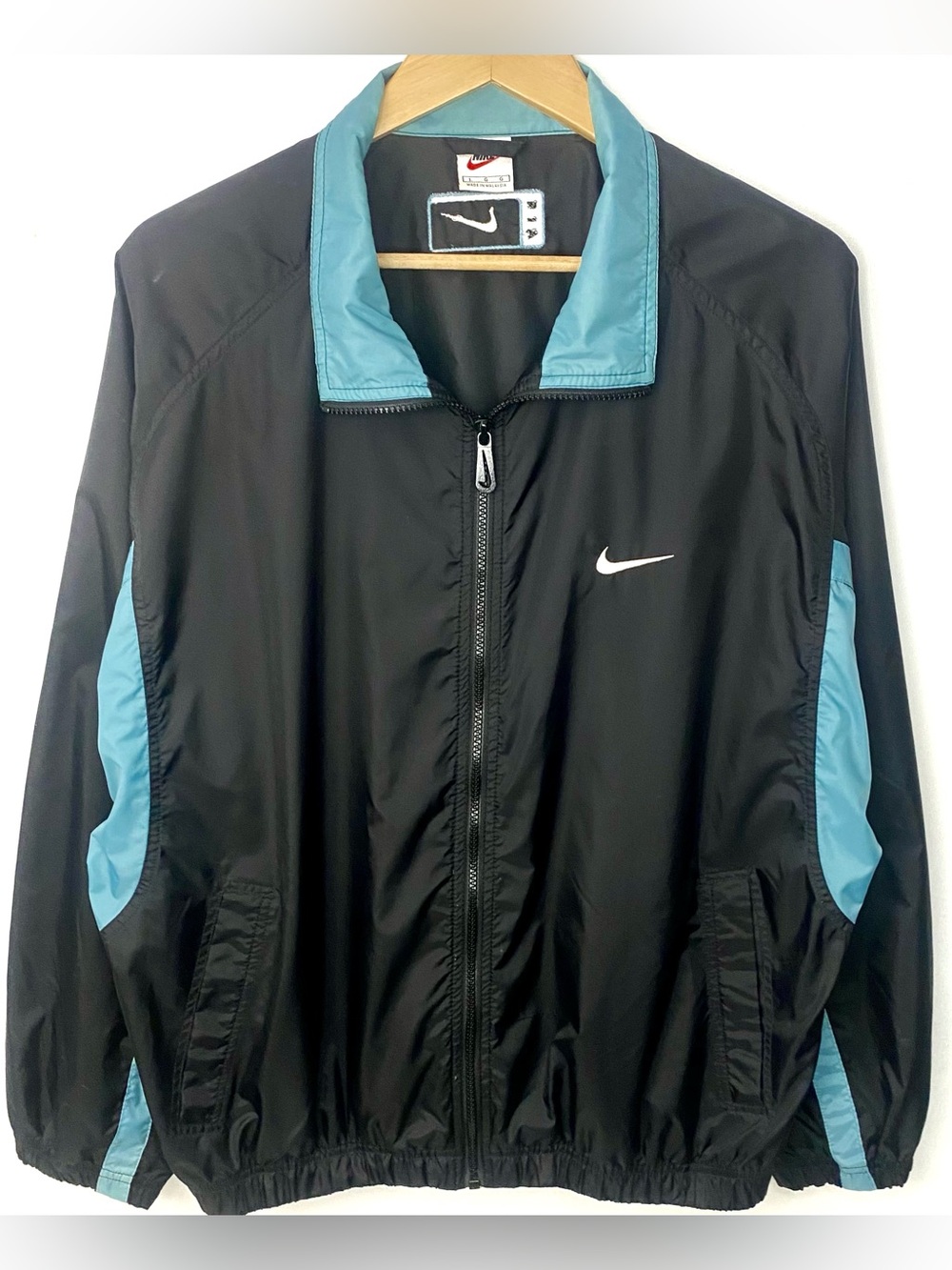 Vintage 90’s Nike Air Full Zip Windbreaker Track Jacket Black & Baby Blue Large
